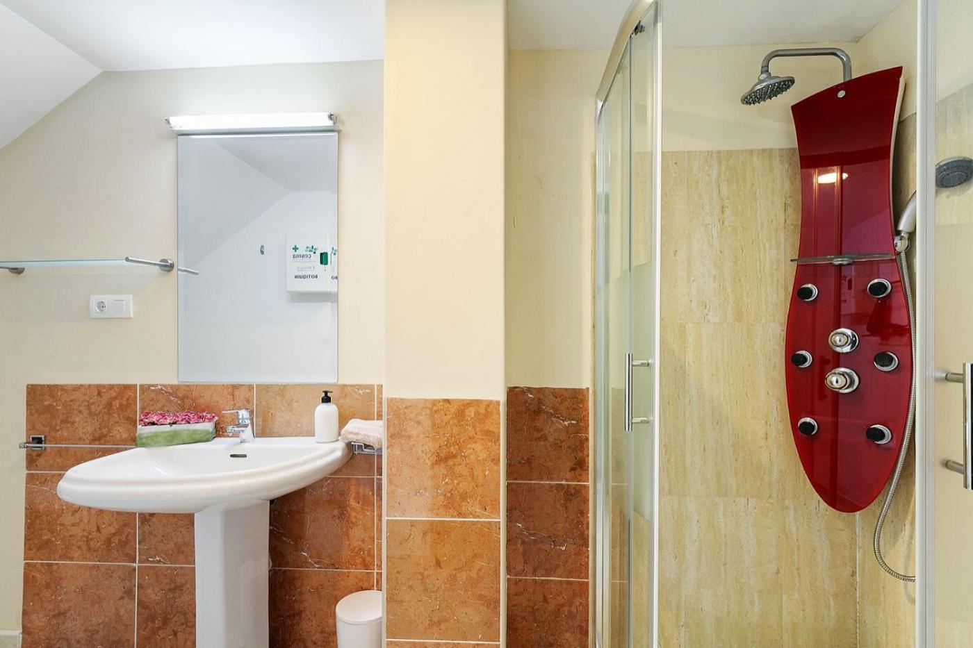 Casita En Pedregalejo Una Sola Planta Malaga Luaran gambar